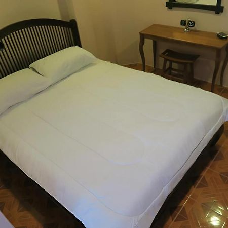 The Grand Palace Hostel Bangkok Exterior foto