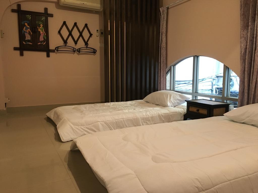 The Grand Palace Hostel Bangkok Quarto foto