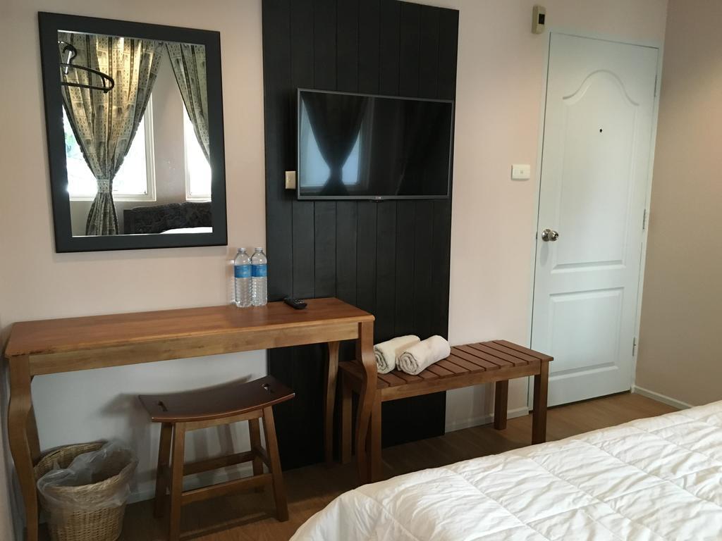 The Grand Palace Hostel Bangkok Quarto foto