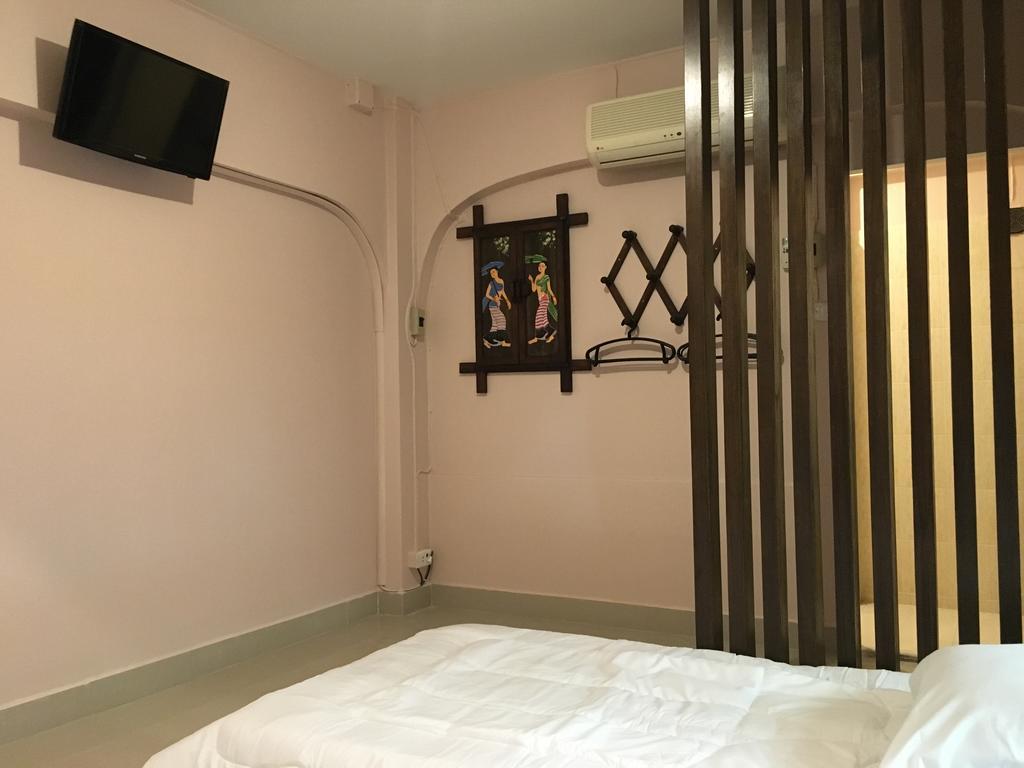 The Grand Palace Hostel Bangkok Quarto foto